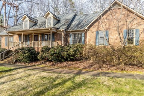 4016 Horseshoe Bend sold home in Providence Woods South, Weddington, NC