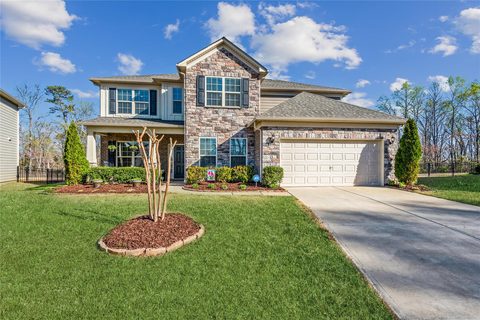 18028 Flowering Oak Court