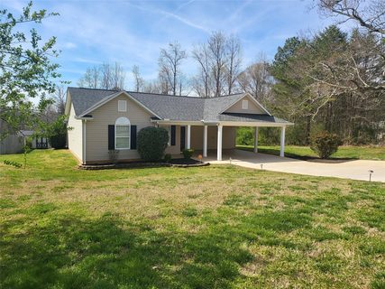 5304 Oaktree Drive sold home in Wild Wing, Gastonia, NC