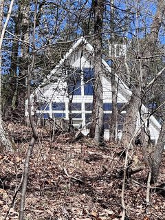 6466 Tommys Trail