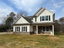 2338 Lakeview Circle sold home in Matthews, SC