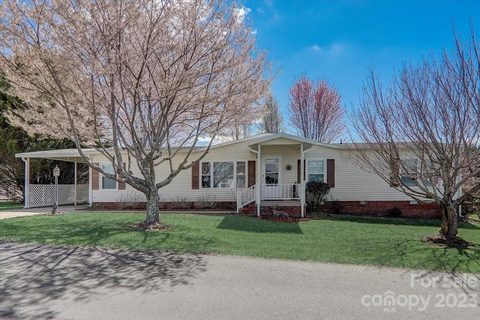 8 N Marjorie Lane