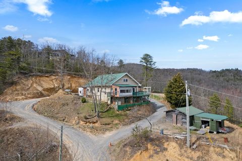 33 Faholoa Ridge Road sold home in Miller Cove, Black Mountain, NC