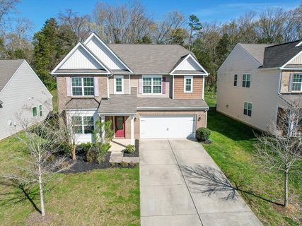 5924 Stirlingshire Court