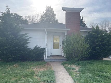 510 Edgewood Drive sold home in Kentwood Park, Lenoir, NC