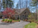 900 South Park Place sold home in Hendersonville, SC