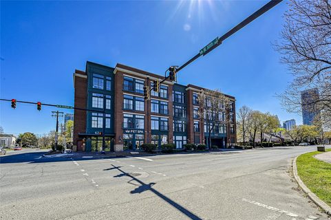 626 N Graham Street 312