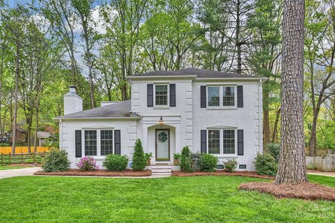 912 Black Oak Drive