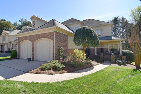 8960 Challis Hill Lane sold townhome in Challis Hill, Charlotte, NC