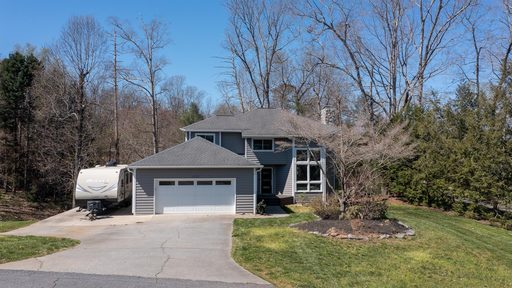 6049 Gold Creek Estate Drive 25 sold home in Gold Creek, Hickory, NC