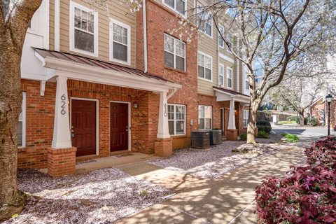 630 Raya Court sold condo in Elizabeth Court, Charlotte, NC