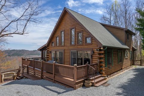 376 Tahawus Drive
