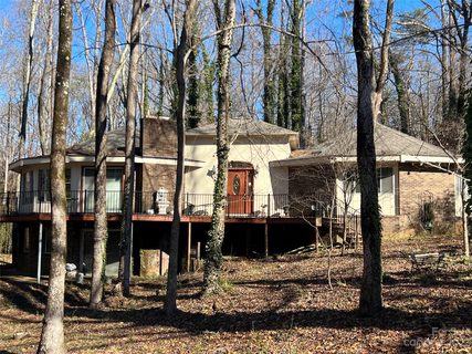 153 Heritage Place