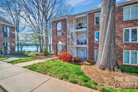 102 Northshore Court B22 sold condo in Northshore Landing, Cherryville, NC