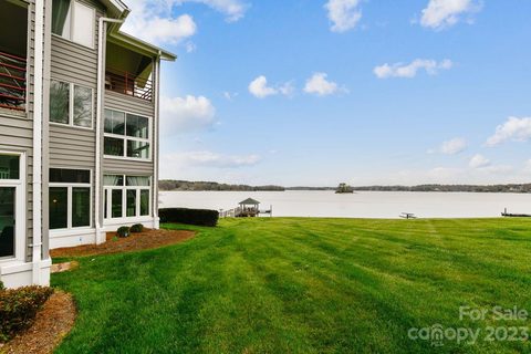 502 Lake Club Drive sold home in Lake Club, Rock Hill, SC