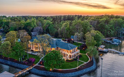 4269 River Oaks Road sold home in Lake Wylie, Clover, SC