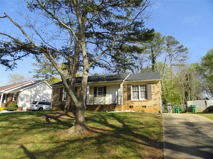 4715 Farm Pond Lane