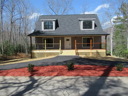 20 Antoinette Lane sold home in Rainbow Ridge, Fairview, NC
