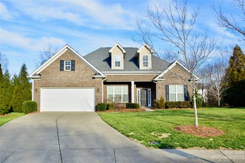 229 Wood Lake Drive sold home in Villas Of Sun Valley, Monroe, NC