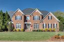 1601 Emerald Lake Drive sold home in Matthews, SC