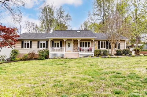 7785 Old Post Road sold home in Deertrack, Denver, NC