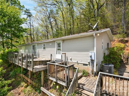152 Hidden Meadow Drive sold home in Hidden Meadow Estates, Candler, NC