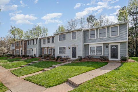 9464 Lexington Circle E