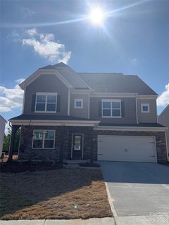 12028 Nw Bishop Castle Drive