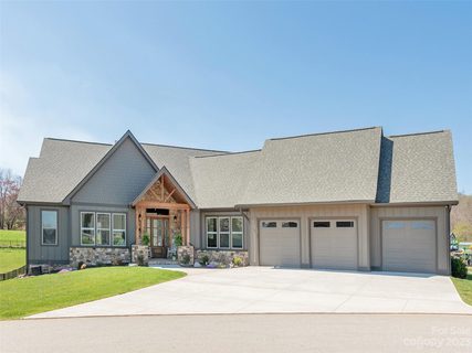 Previously sold for $1,076,000