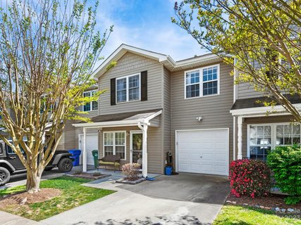 18 Yorktown Circle