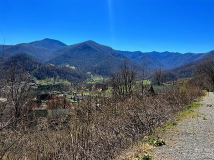 Lot 6 And 11 Cub Trail sold home in Black Bear Ridge, Maggie Valley, NC
