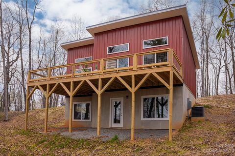 186 South Slope Lane sold home in Jacks Mountain Preserve, Old Fort, NC