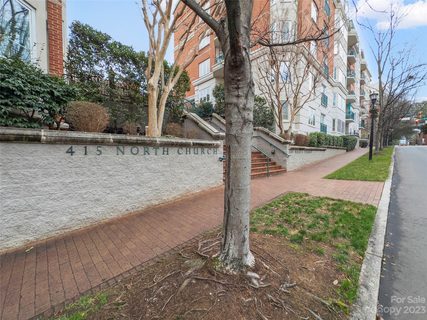 415 N Church Street 112 sold home in Jefferson Square, Charlotte, NC