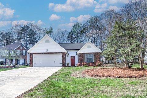 215 Forest Pond Road