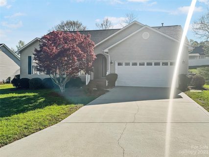 3024 Hereford Lane