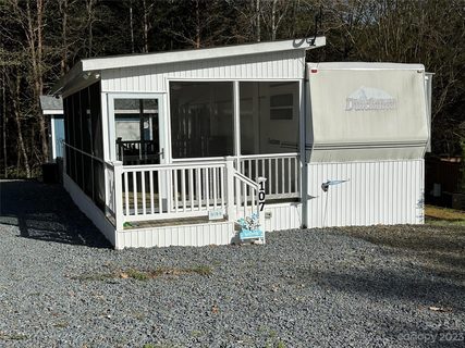 107 Deerfield Drive
