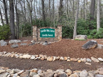 248 Parkway Drive 82 sold home in Linville Forest, Marion, NC