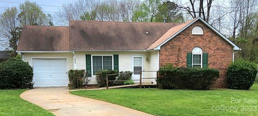 5234 Possum Trot Lane sold home in King Acres, Charlotte, NC