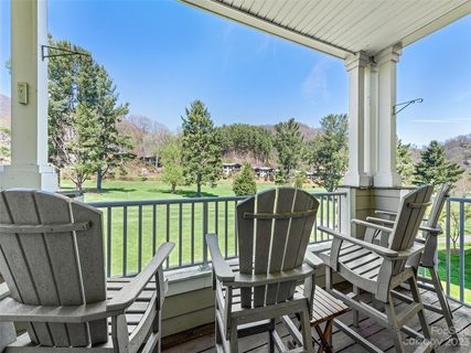 37 Glenview Lane 2023 sold home in The Mountain Condominium, Maggie Valley, NC