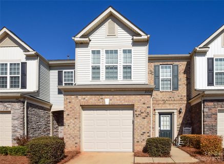 2434 Royal York Avenue 251
