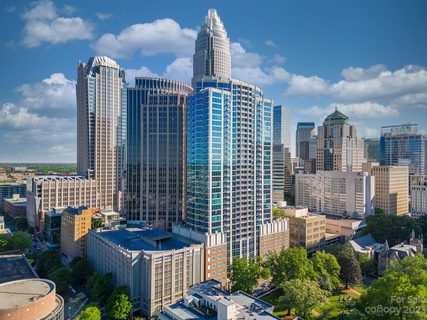 210 N Church Street 1008