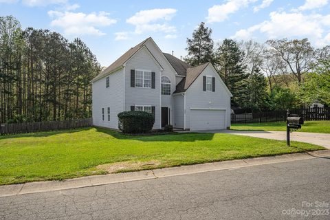 2004 White Cedar Lane