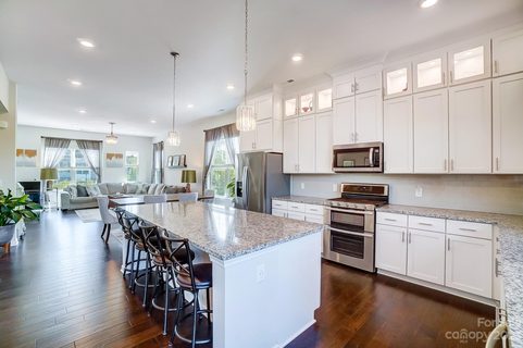 807 Imperial Court