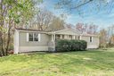 213 Leigh Anne Lane sold home in Horse Shoe, SC