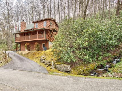 499 Jonathan Trail