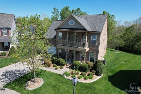 1631 Eucalyptus Court