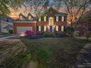 6725 Lyndonville Drive sold home in Charlotte, SC