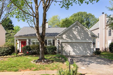 10423 Brawley Lane sold home in Cambridge Commons, Charlotte, NC