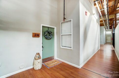 201 Hoskins Road 216
