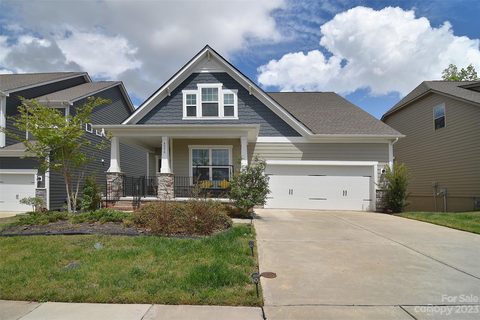 4006 Lily Pond Circle
